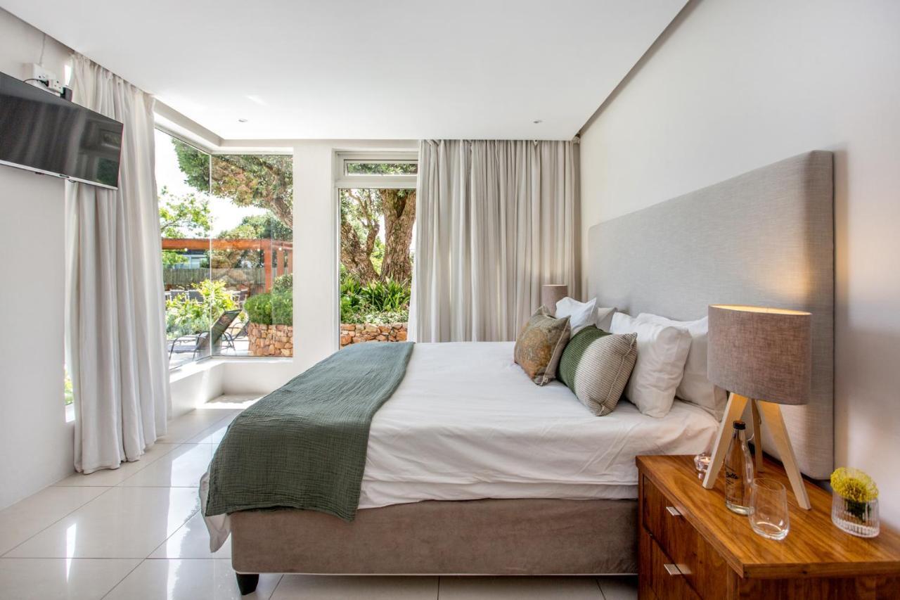 Guest house Far Horizons Camps Bay